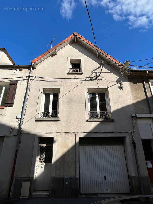 Maison à MELUN