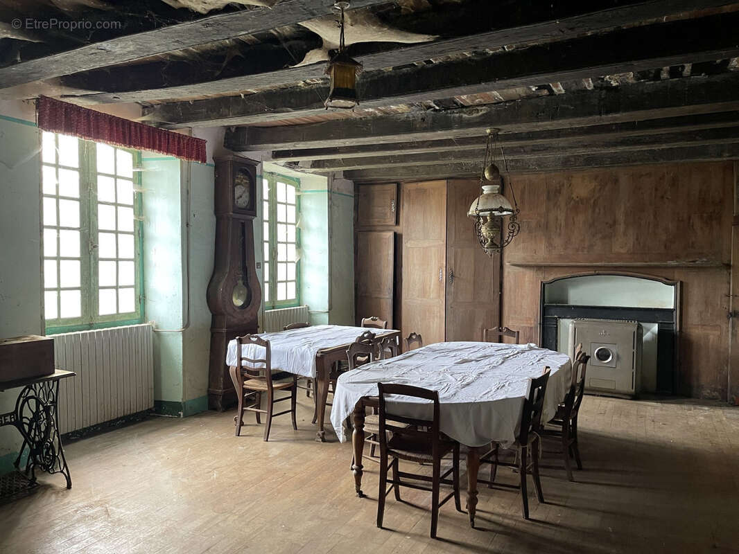 Maison à SAINT-AQUILIN