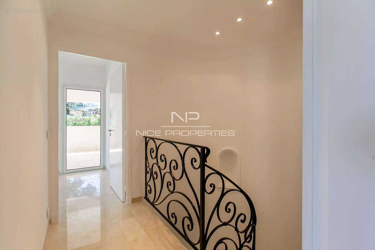Maison à ANTIBES