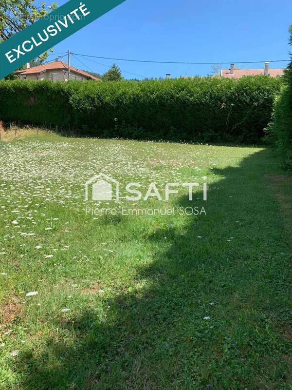Photo 2 - Terrain à THEZILLIEU