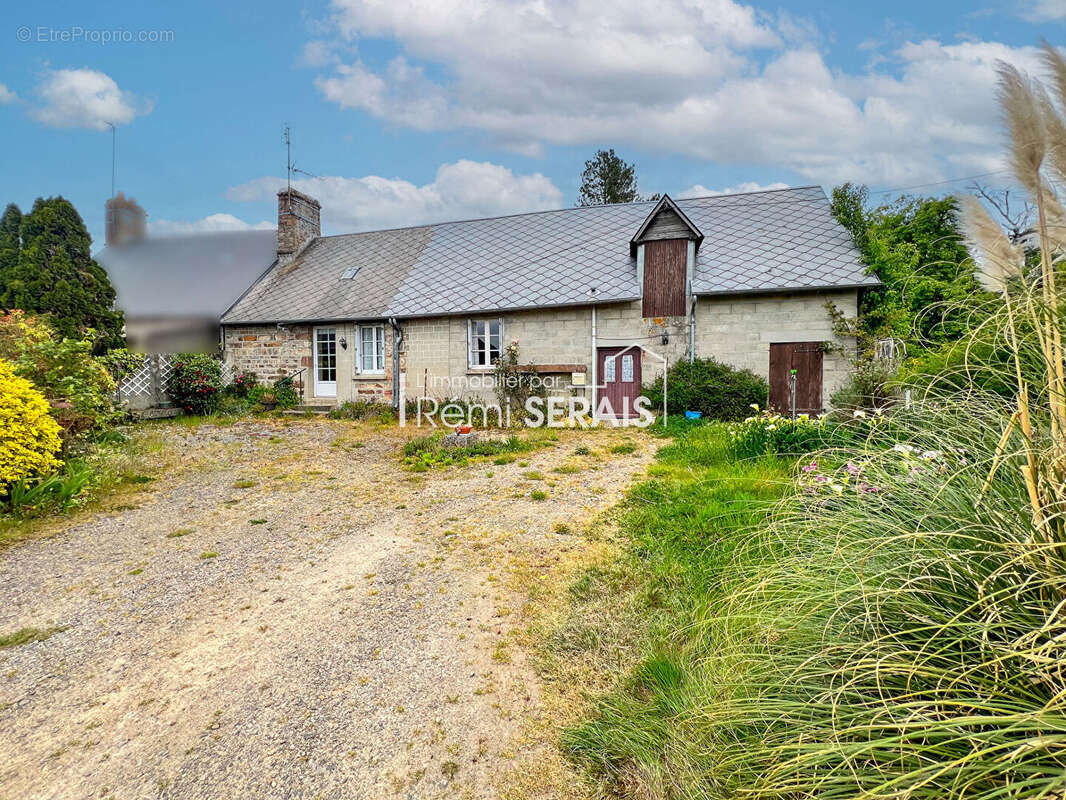 Maison à DOMFRONT