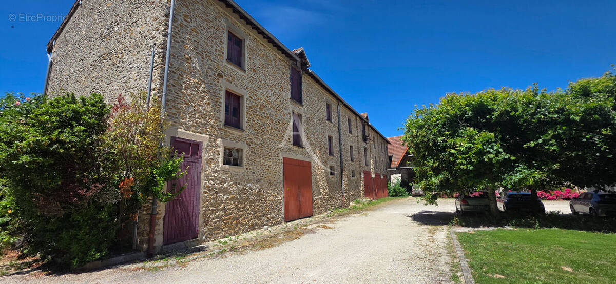 Appartement à PRESLES-EN-BRIE
