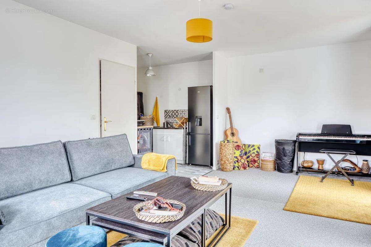 Appartement à VAL-DE-REUIL