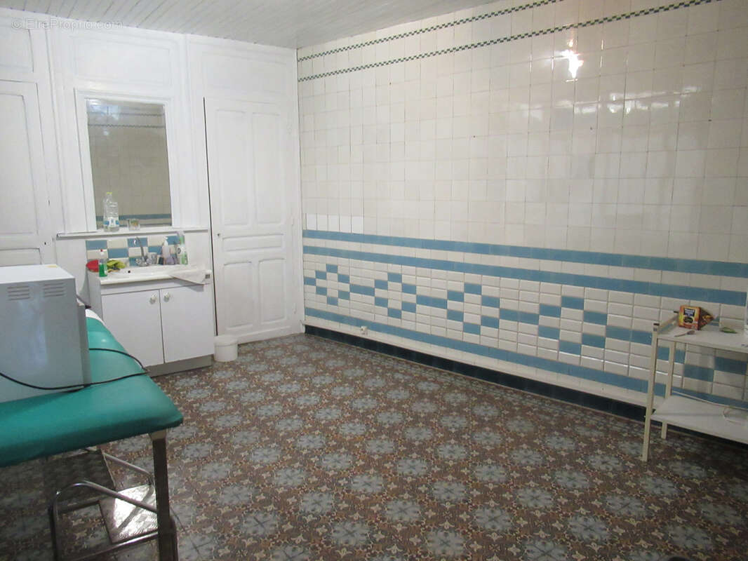 Maison à GONDECOURT