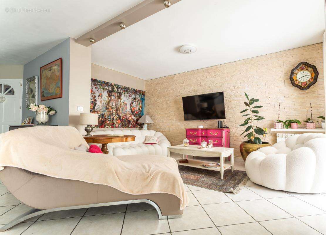 Maison de ville intimiste avec extérieur et garage proche jean jaurès - photo 2