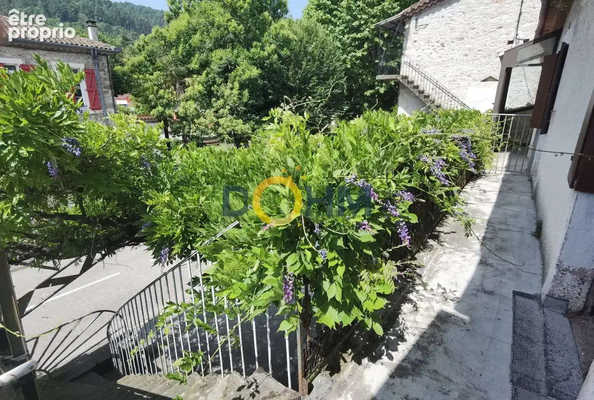 Chamborigaud, Maison centre-ville d'environ 94m2 sur balcon, terrasse, vérandas - photo 10