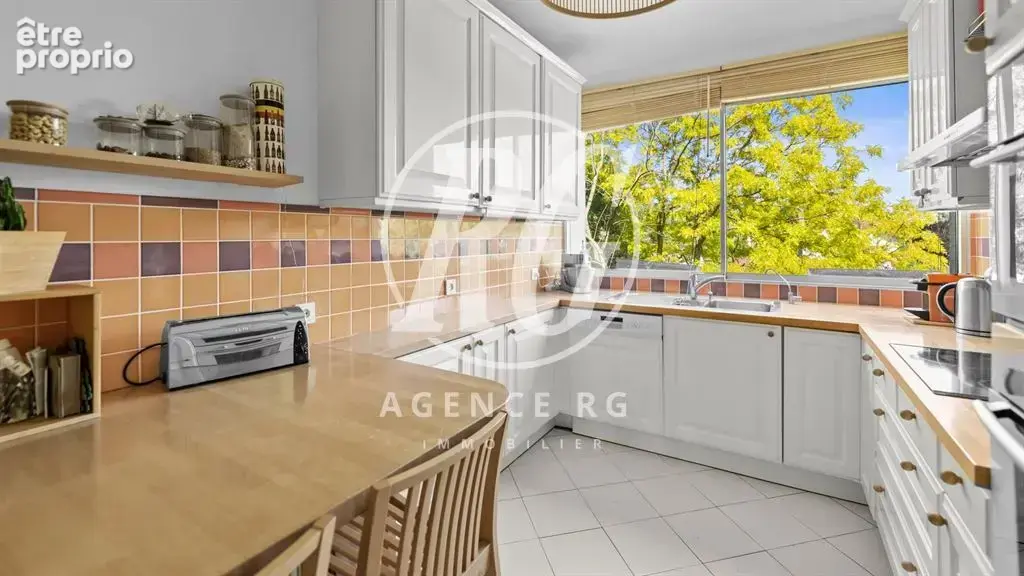 Appartement lumineux avec terrasse - photo 7