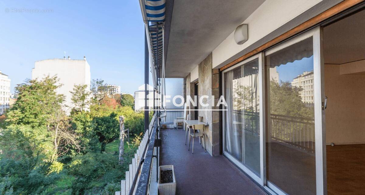 Appartement à BOURG-LA-REINE