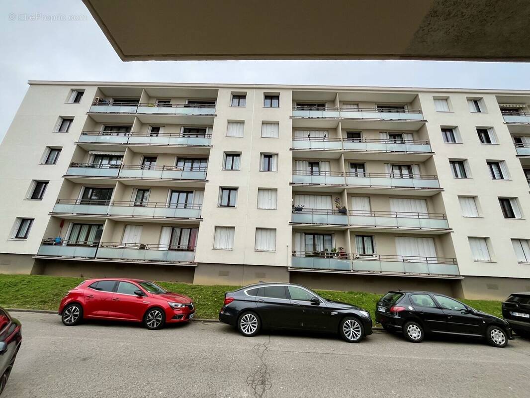 Appartement à BOIS-D&#039;ARCY