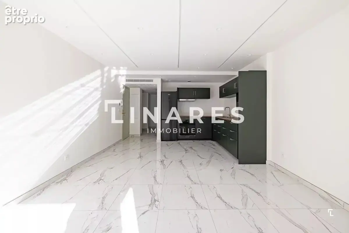 LIBERAR - Appartement T4 de 70m² - Balcons - Cave - 13004 Cinq Avenues - photo 11