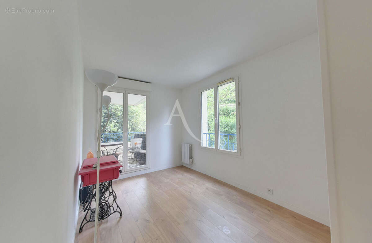 Appartement à NOGENT-SUR-MARNE