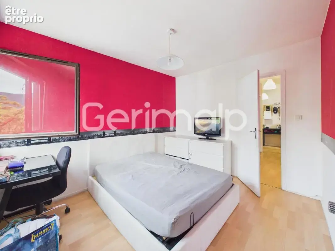 Vente - Appartement - 2 pièces + cuisine - 50,47 m² - 230 000 € - photo 9