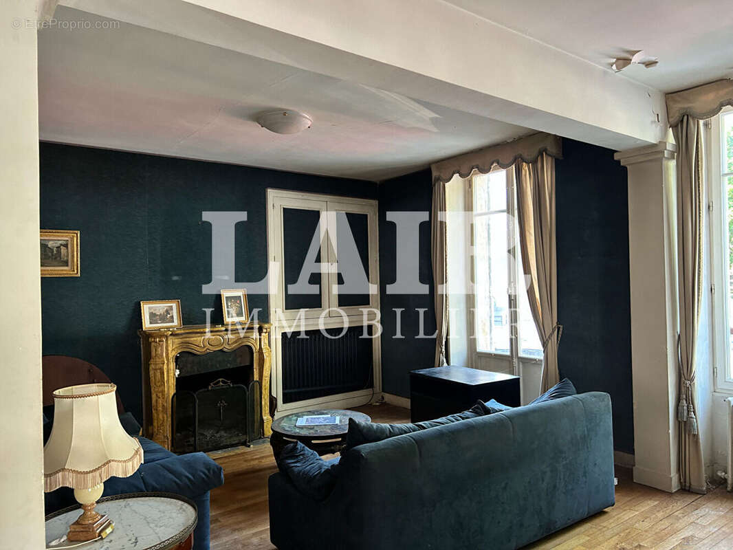 Maison bourgeoise  en centre ville d'Argentan ref T14654 - photo 6
