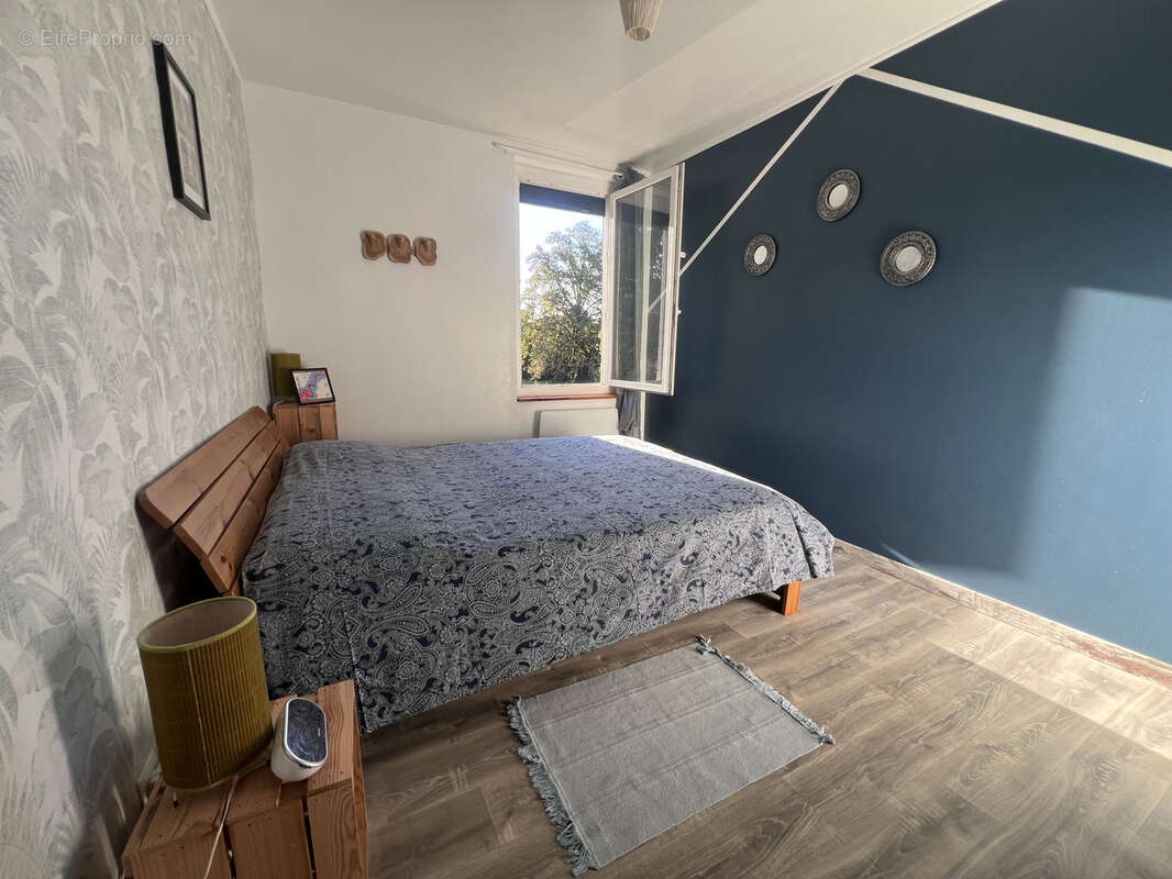 Maison à YGOS-SAINT-SATURNIN