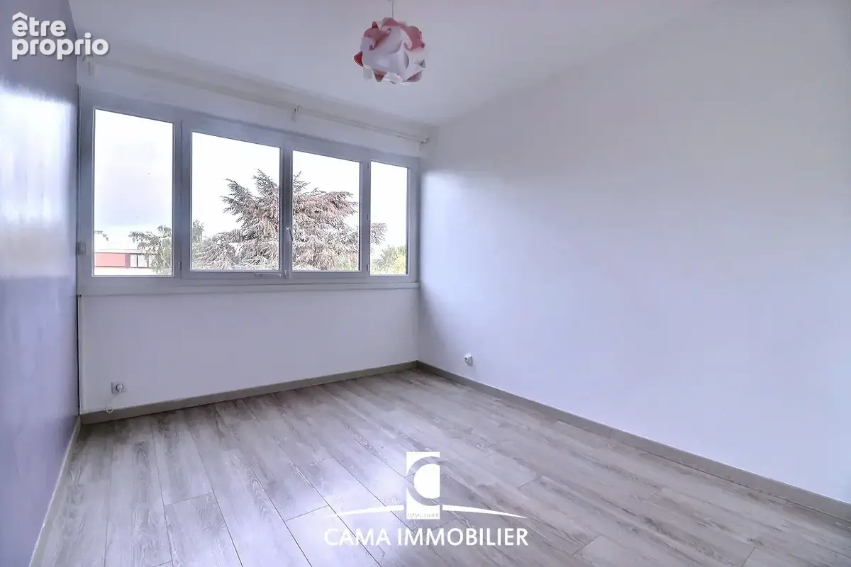 Appartement 4/5 pièces dernier étage à vendre à fontenay-le-fleury - photo 7