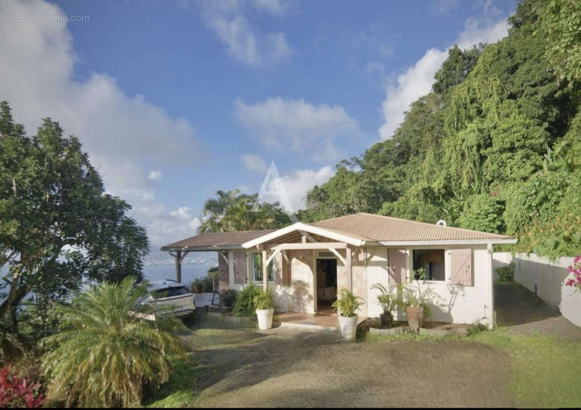 Maison à LES ANSES-D'ARLET