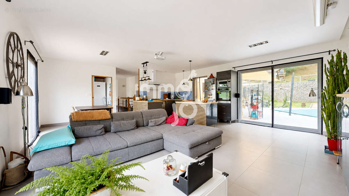 Maison Puydaniel 165 m2 avec piscine - photo 7