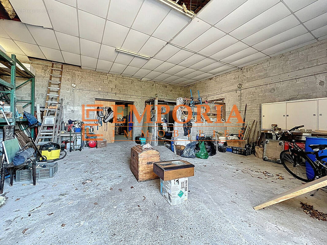 Commerce à HIRSINGUE