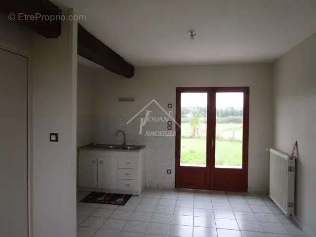 Maison à VARENNES-SUR-ALLIER