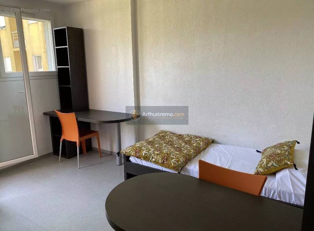 Appartement à CORTE