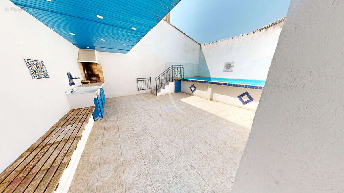 Proche Carcassonne, Maison de Caractères avec piscine et garage - photo 8
