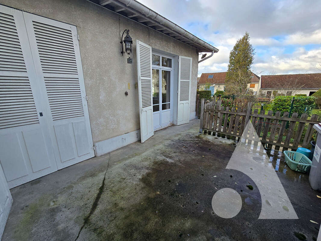 Maison à SAINT-ANDRE-LES-VERGERS