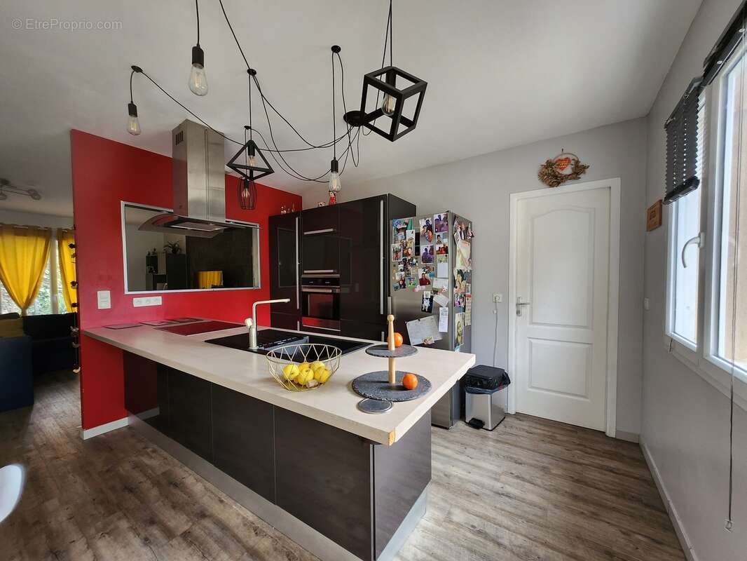 Maison à SAINT-JOUVENT