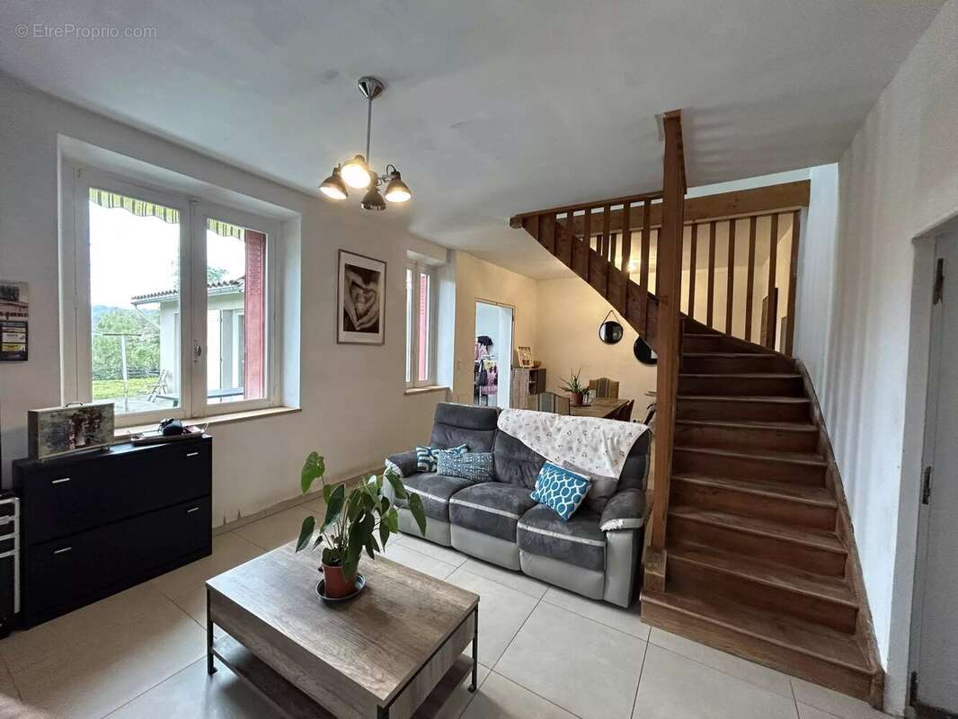 Maison à LA BASTIDE-DU-SALAT