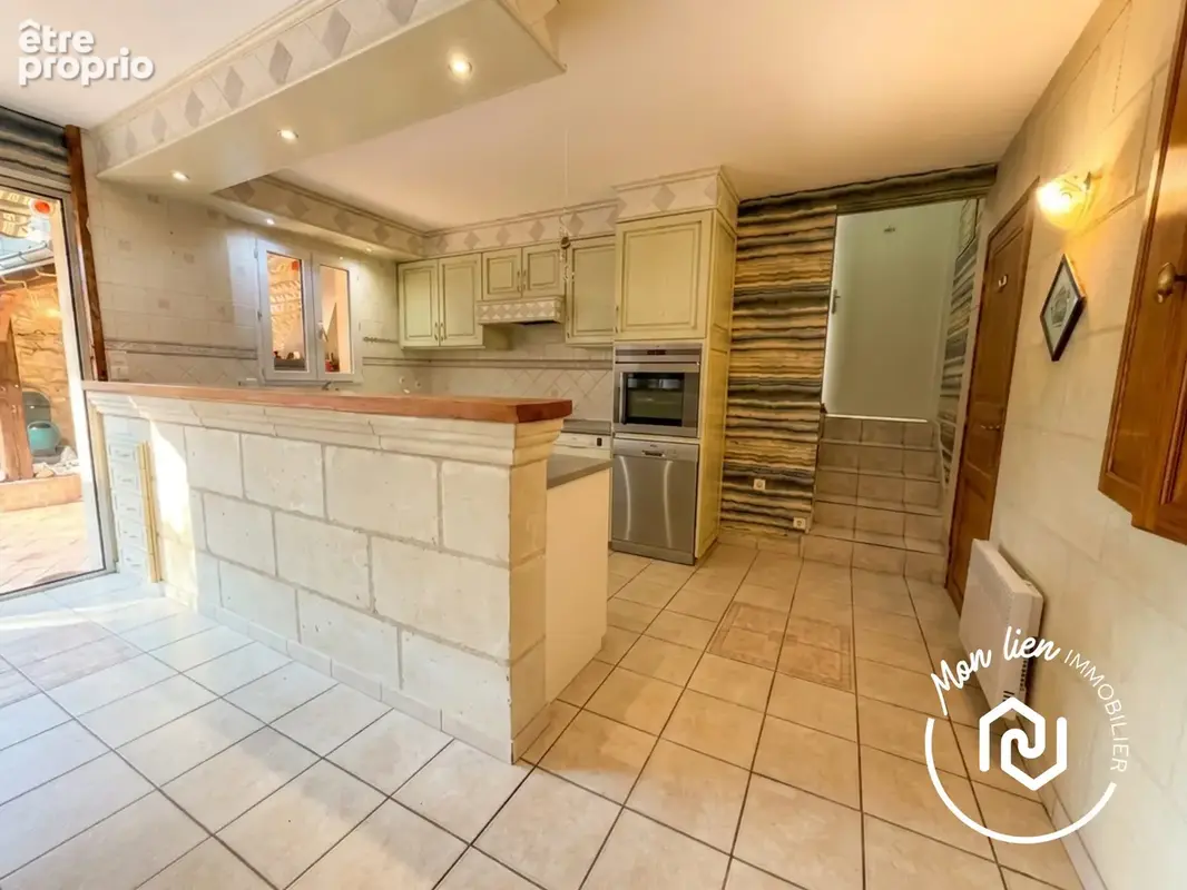 Maison 10 pièces 198 m² à vendre à Bourgueil (37140) - photo 5