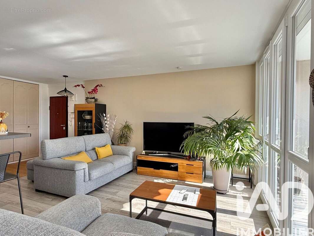 Photo 2 - Appartement à CHILLY-MAZARIN