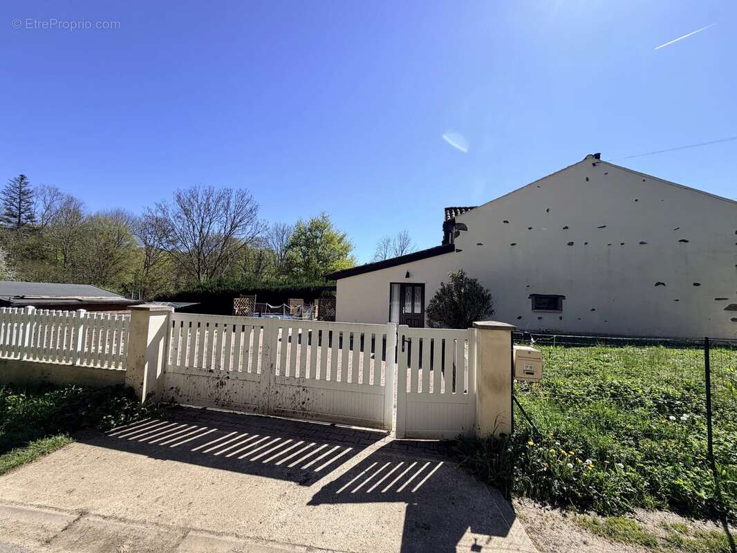 Appartement à DARNAC