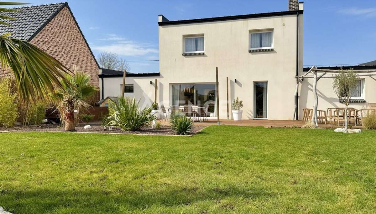 Maison à AIRE-SUR-LA-LYS