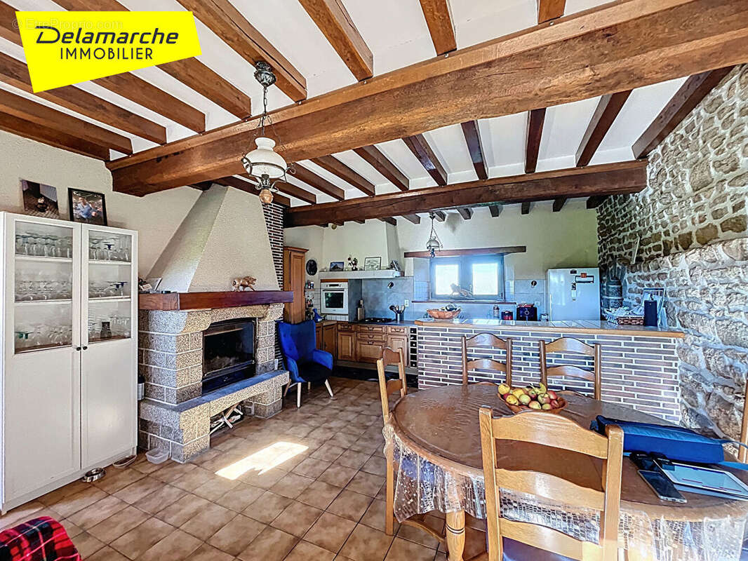 Maison à LE LUOT