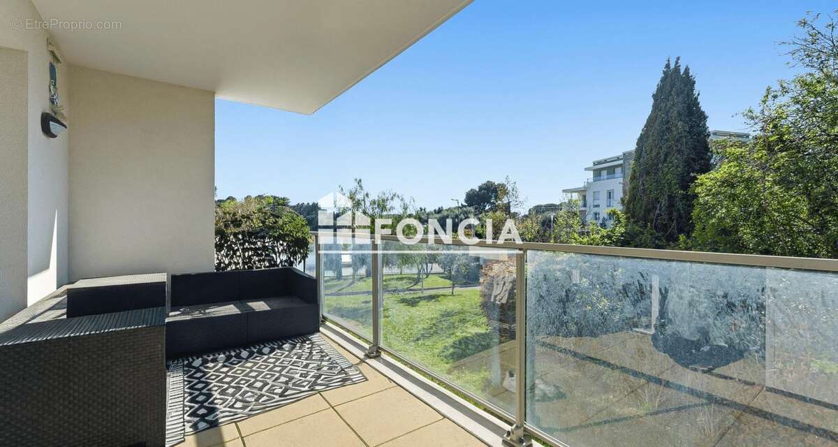 Appartement à LE CANNET