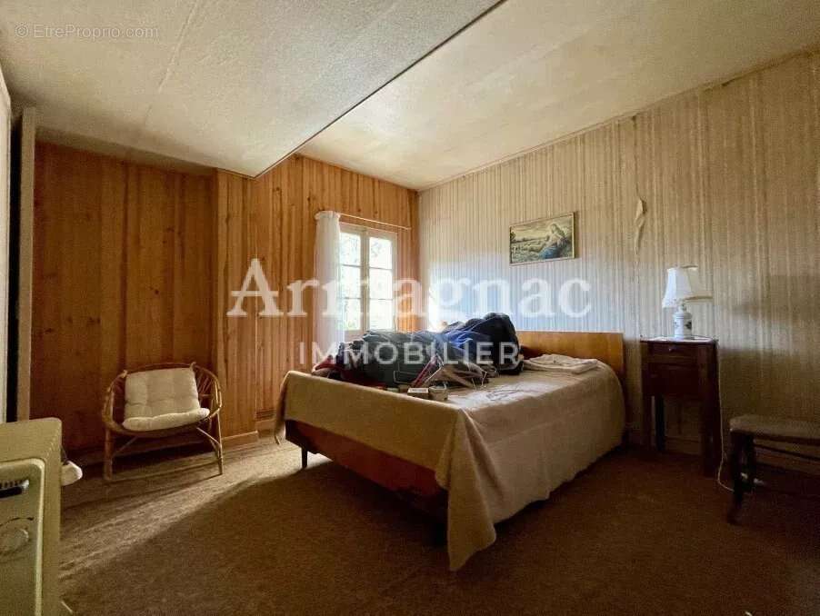 Maison à MONCRABEAU