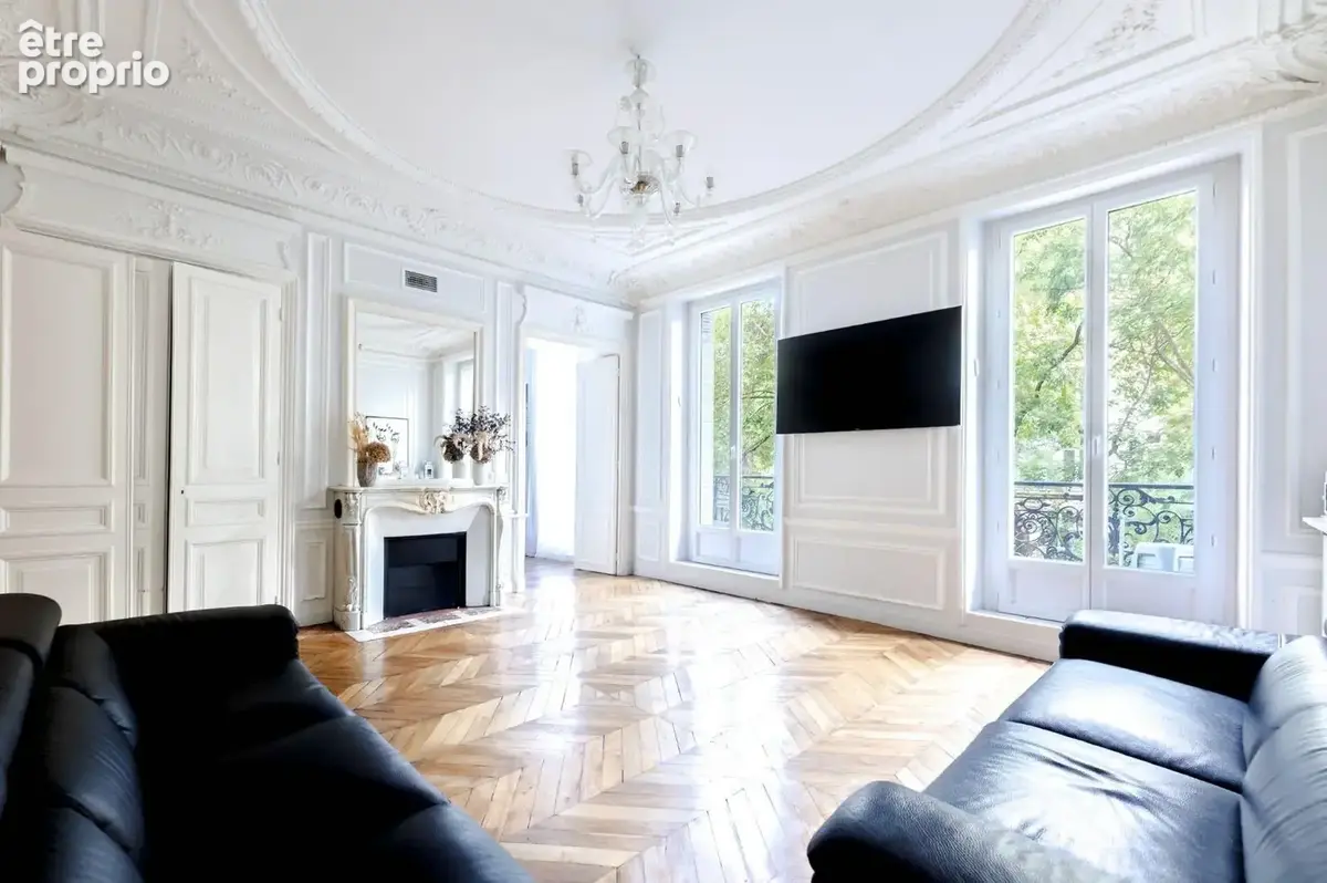 Appartement à PARIS-10E