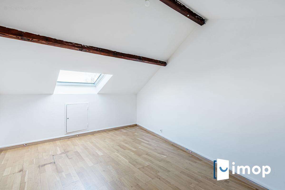 Appartement à EPINAY-SUR-SEINE