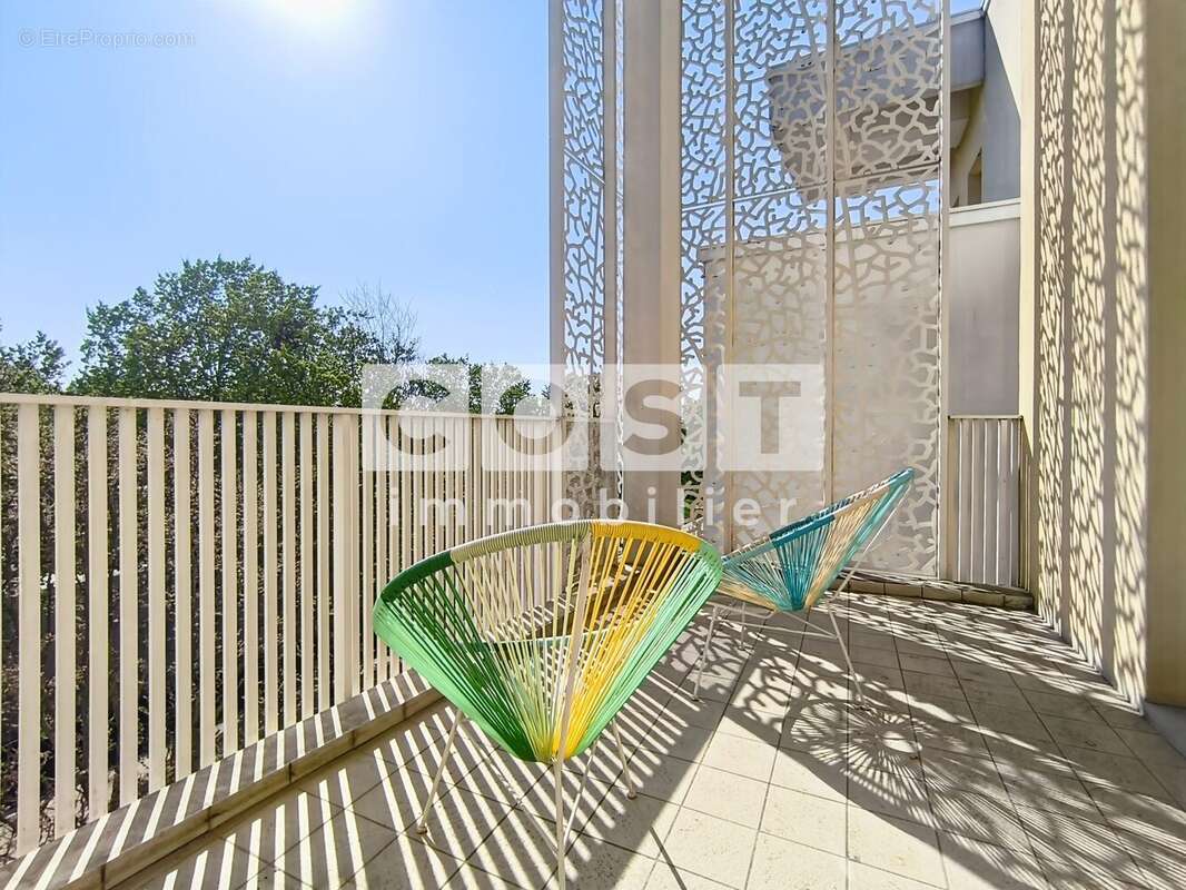 Appartement à GENNEVILLIERS