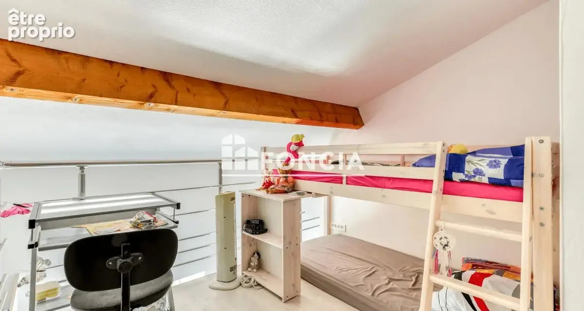 SAINT PIERRE LA MER — Charmant pavillon T3 bis en résidence sécurisée avec piscine, terrasse arborée et parking, à 600 m de la m - photo 9