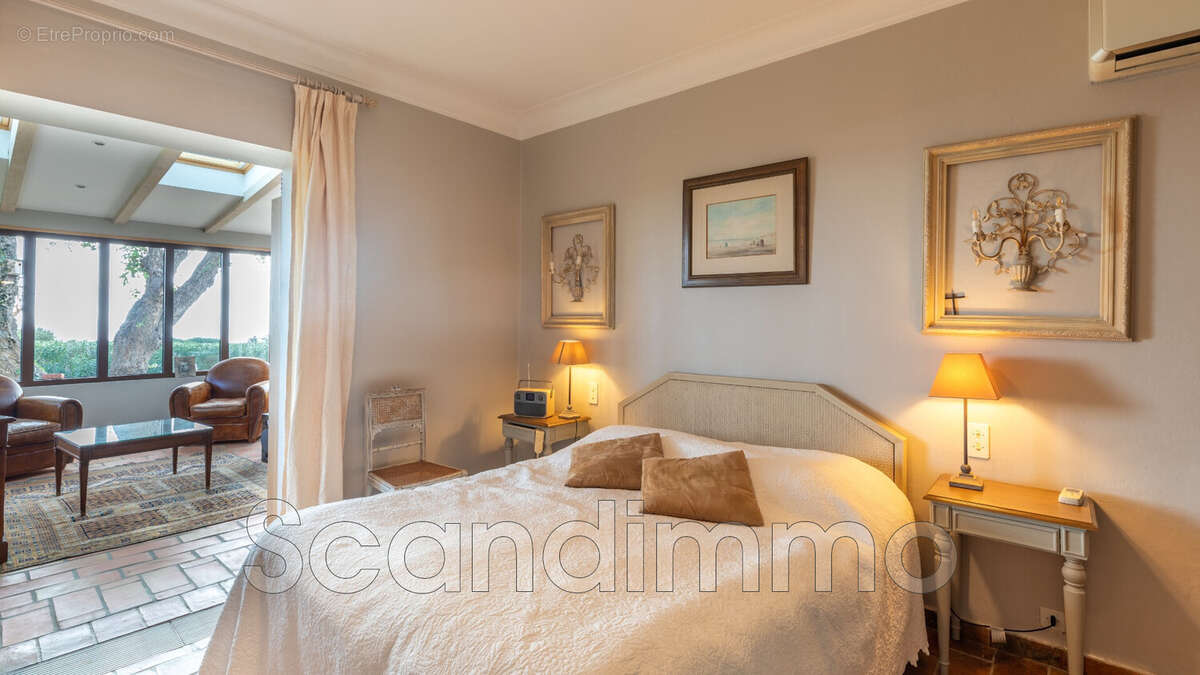 Maison à CAVALAIRE-SUR-MER