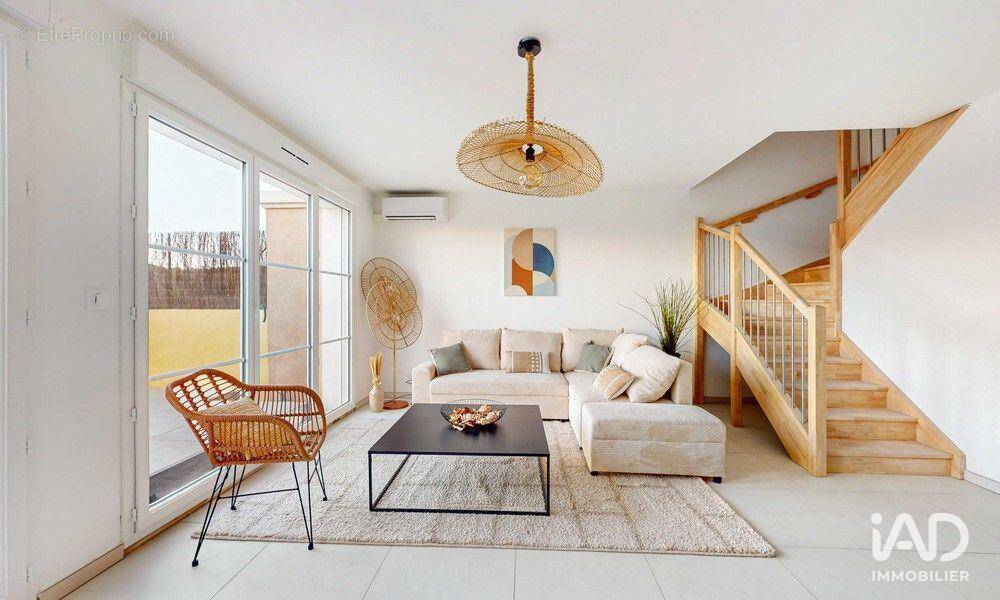 Photo 1 - Maison à LA GARDE-FREINET