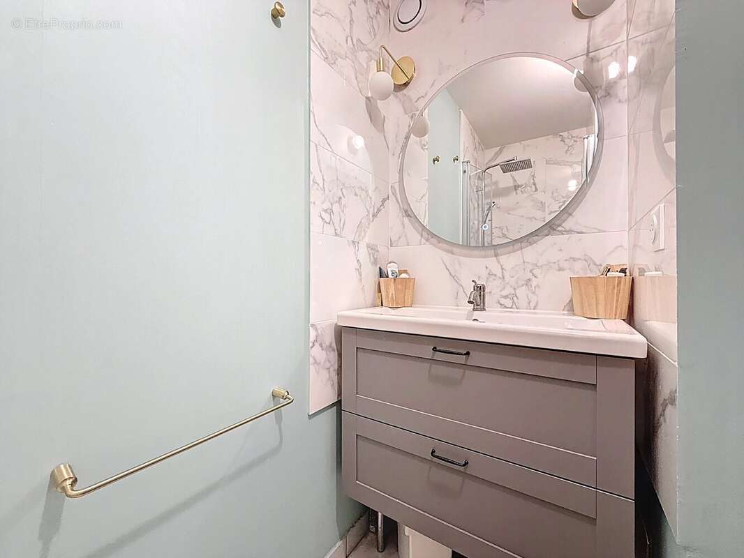 Appartement à VERNAISON