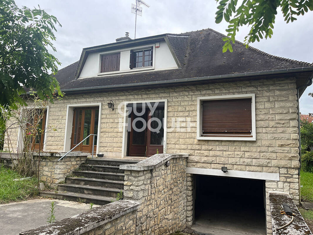 Maison à COMPIEGNE