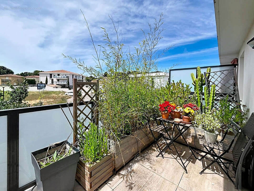 Appartement à PORT-DE-BOUC