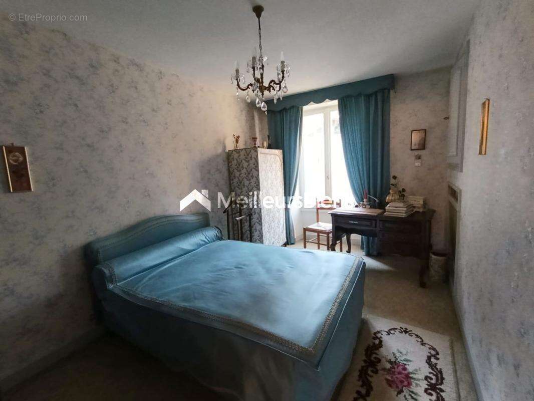 Maison à BOURBONNE-LES-BAINS