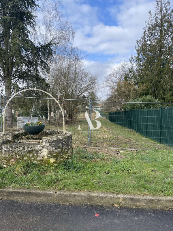 Terrain à CHATEAUBLEAU