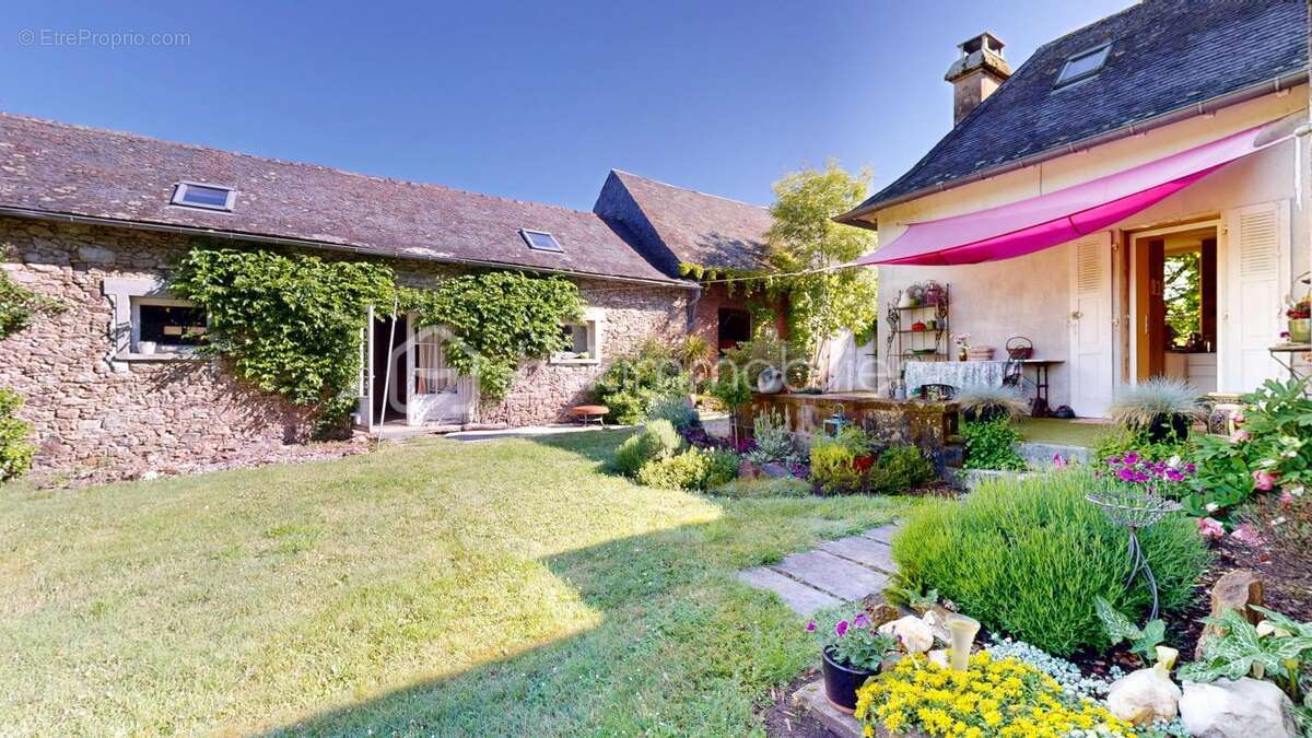Maison à VIGEOIS