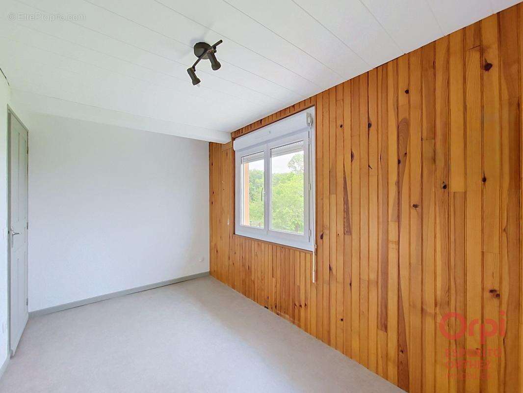  Spacieuse maison familiale T6 avec jardin et garage – À deux pas du centre-ville d'Amou  - photo 6