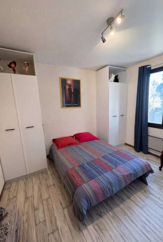 Maison à LES ANGLES