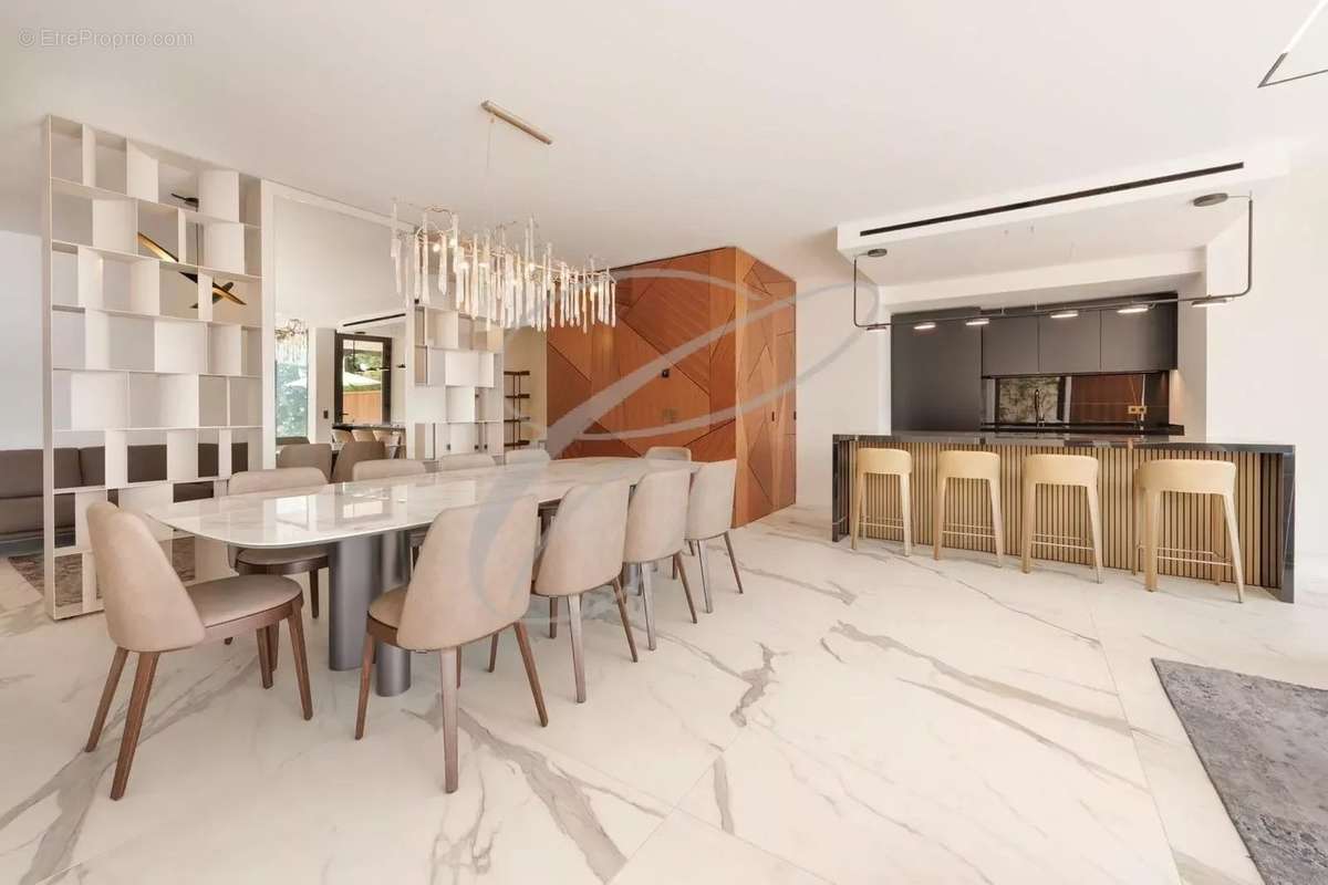 Maison à ROQUEBRUNE-CAP-MARTIN